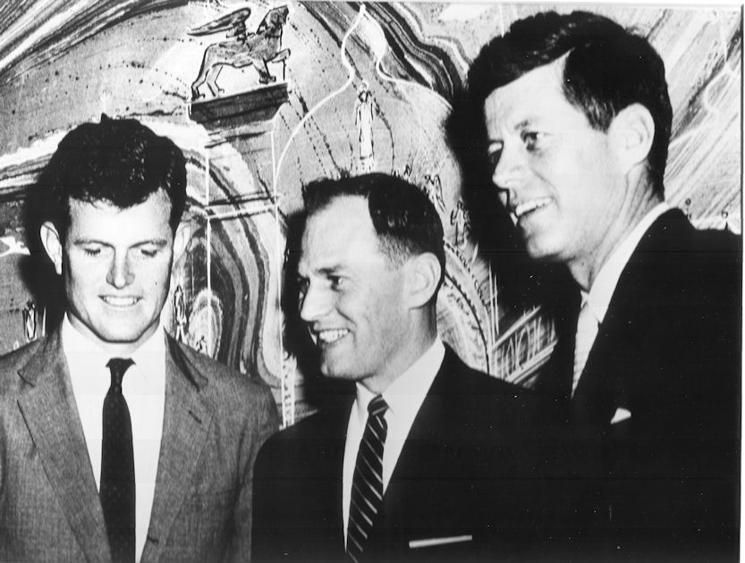Tom Costin, centered, chaired the signature drive and Ted Kennedy, left, chaired the re-election campaign for Sen Jack Kennedy. But their eyes even then were on the White House.